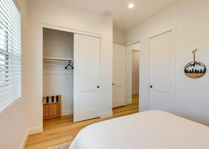 3 Mi To Dtwn Flagstaff: Family Retreat W/ Patio Holiday home